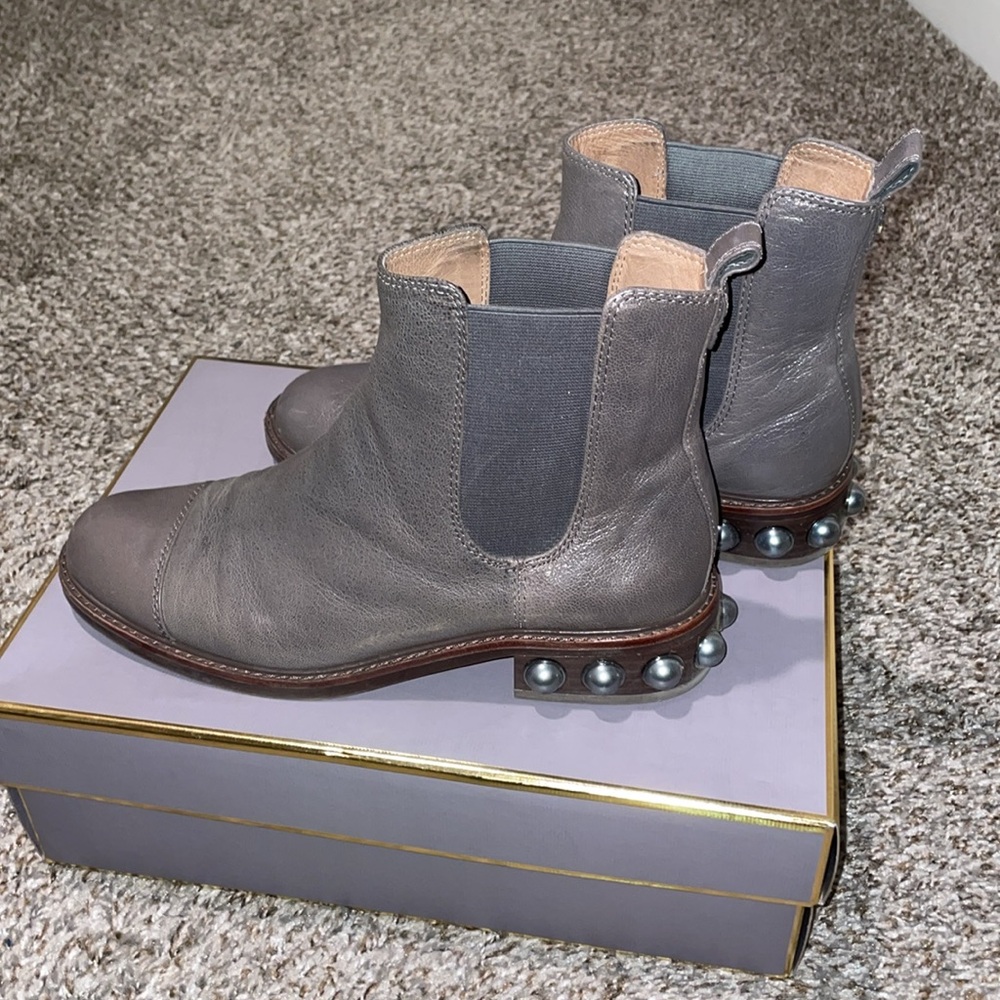 Shiny Gray Leather Ankle Boots w/ Pearls